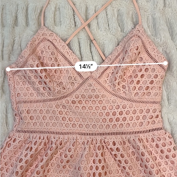 Abercrombie & Fitch Pink Eyelet Mini Dress Size Medium - Picture 2 of 9